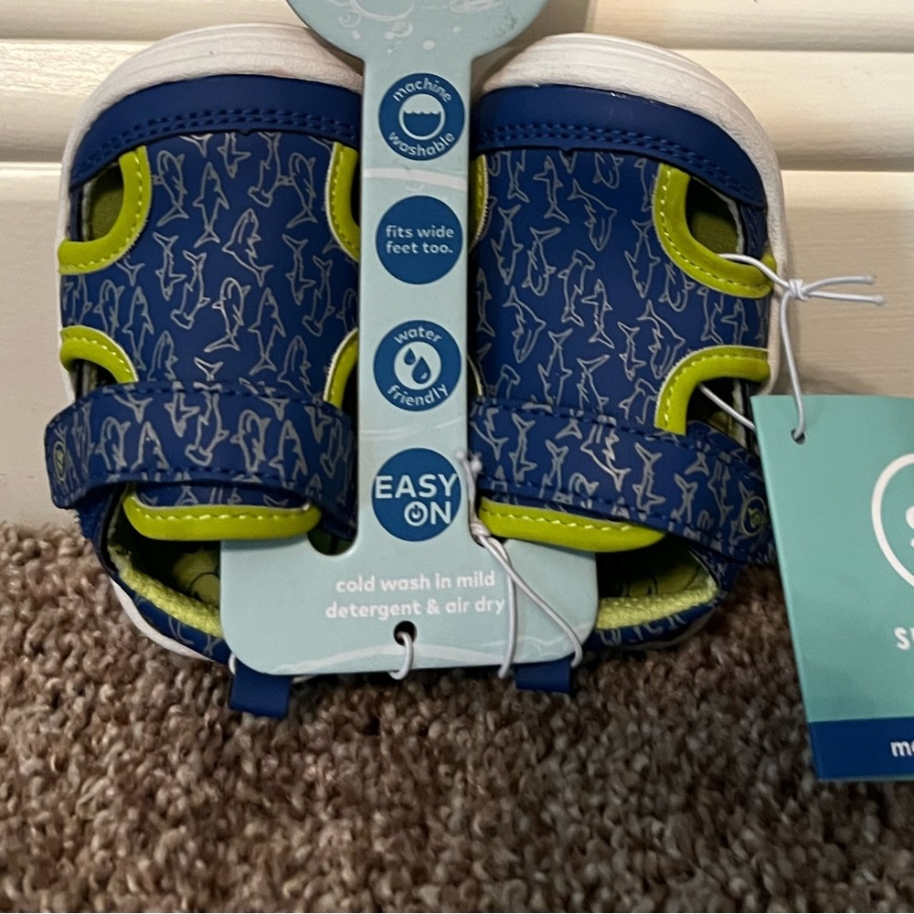 Stride Rite Water Shoes in Blue, 3 Toddler